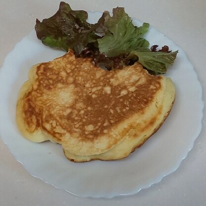 こんにちは✨朝食にホットケーキを♥️こないだ作ってホットケーキにはまり、最近よく作ってます(*^-^)
今日は暑いですね(;_・)